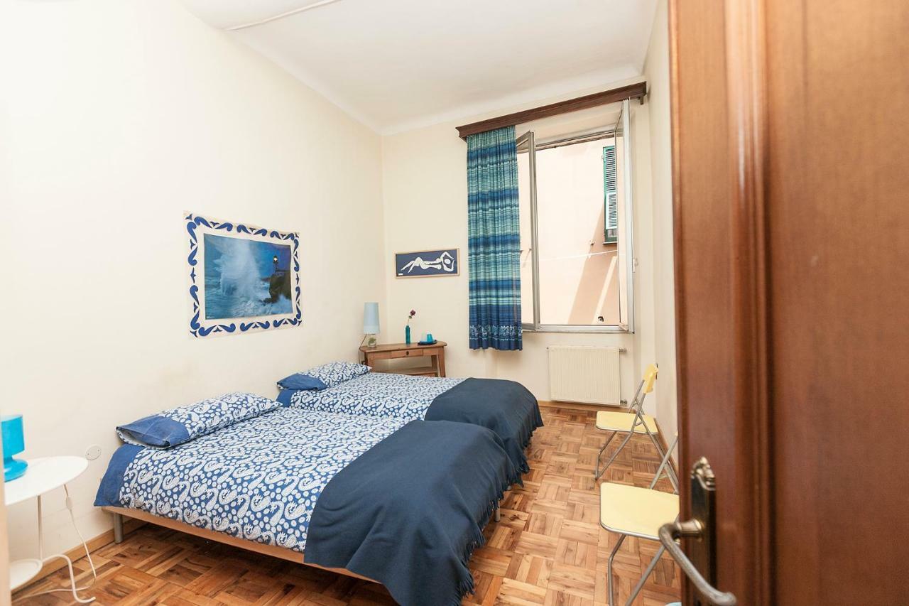 Daste B&B Genoa Bagian luar foto