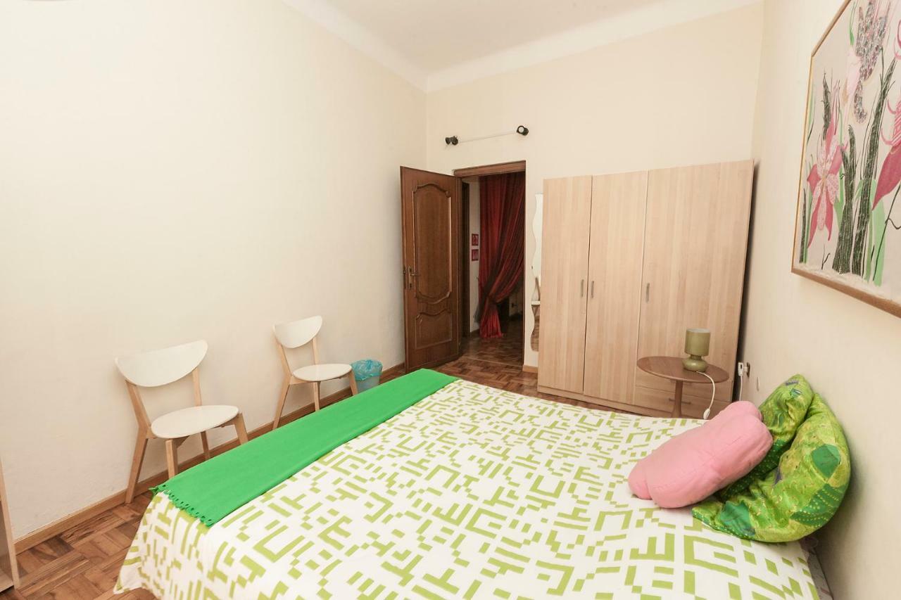 Daste B&B Genoa Bagian luar foto