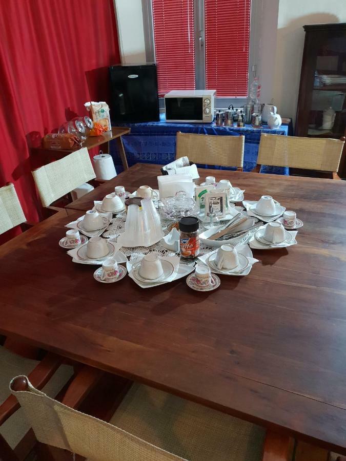 Daste B&B Genoa Bagian luar foto